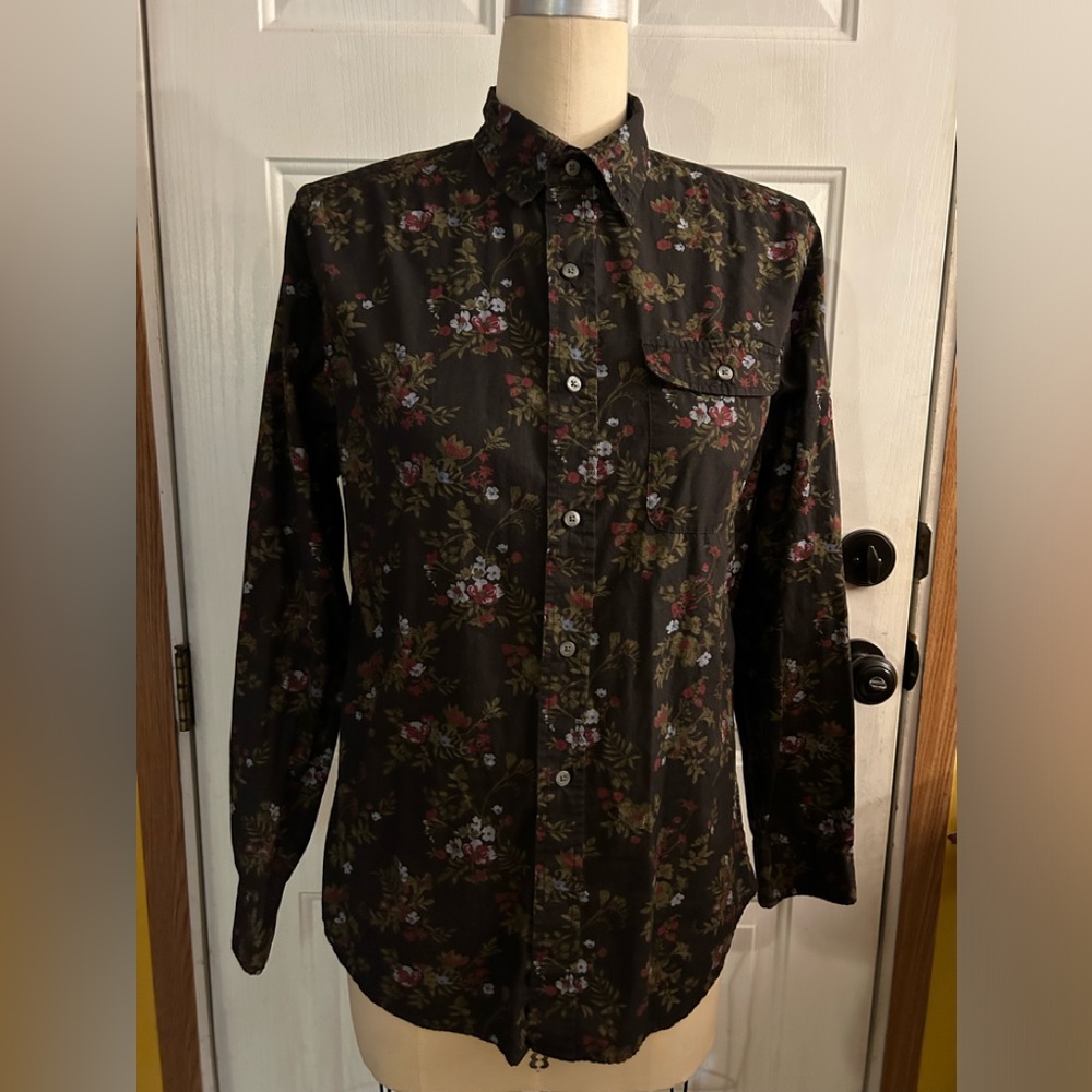 Gap men’s button down shirt